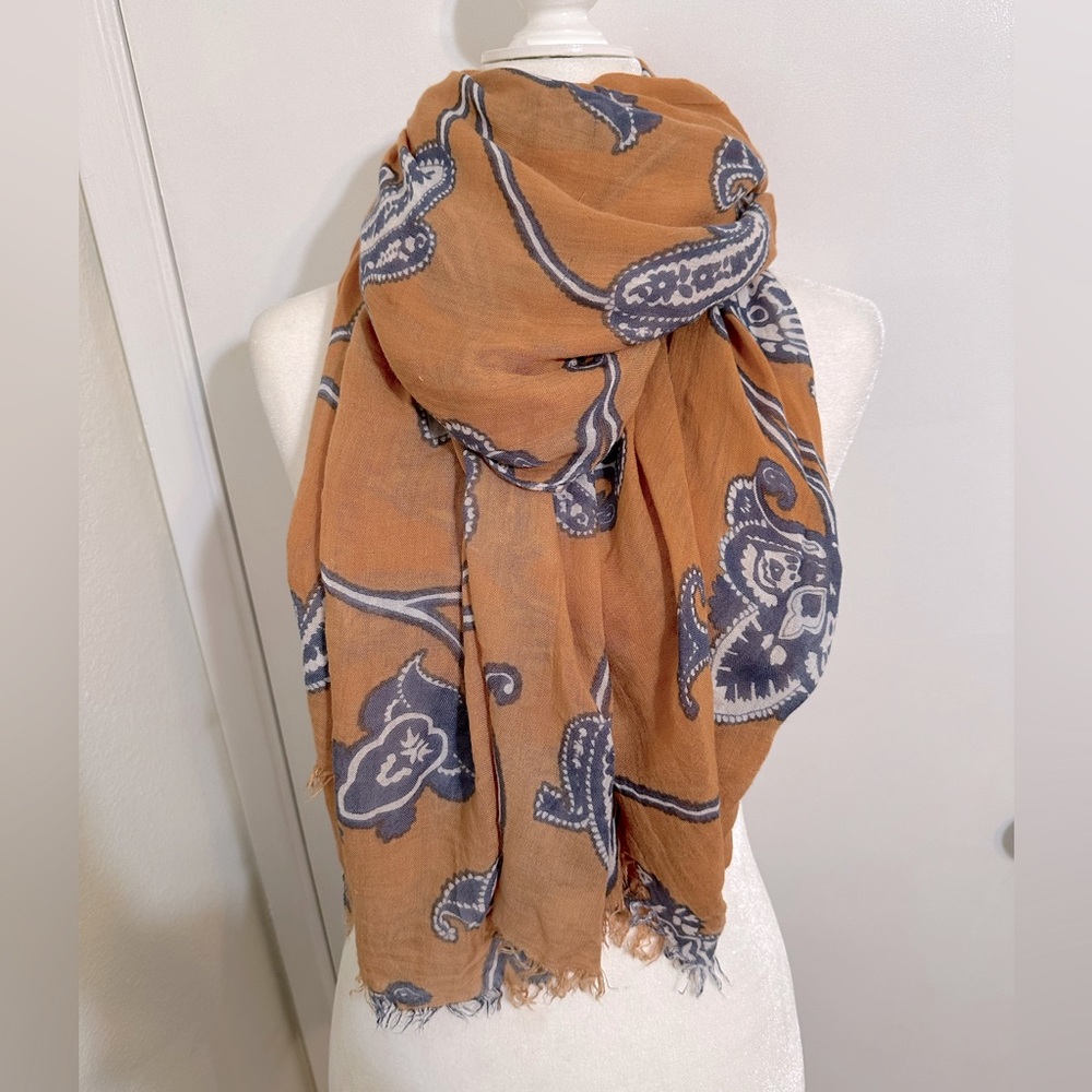Paisley Viscose Oblong Scarf/ Wrap EUC